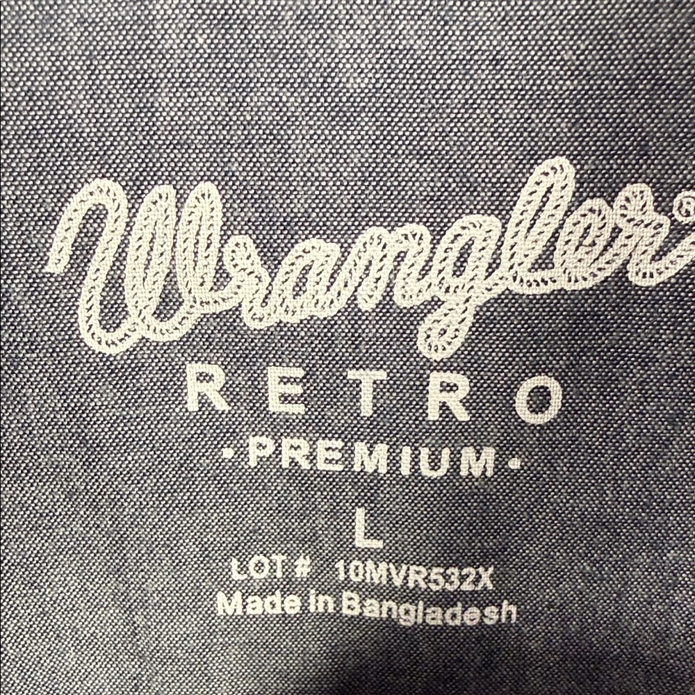 Wrangler Dark black Casual Button Down Shirt - Picture 2 of 5